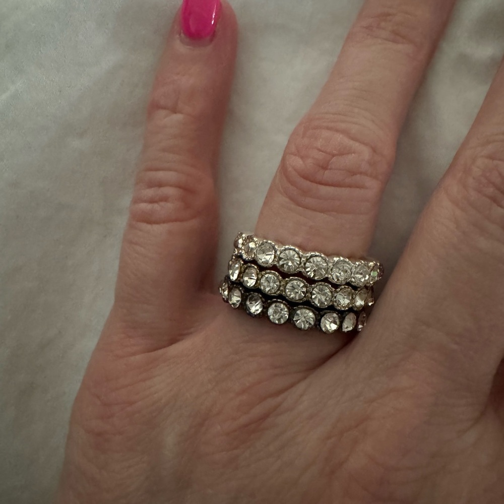 Vintage Triple Row Rhinestone Band – Size 8 Sparkling Statement Ring